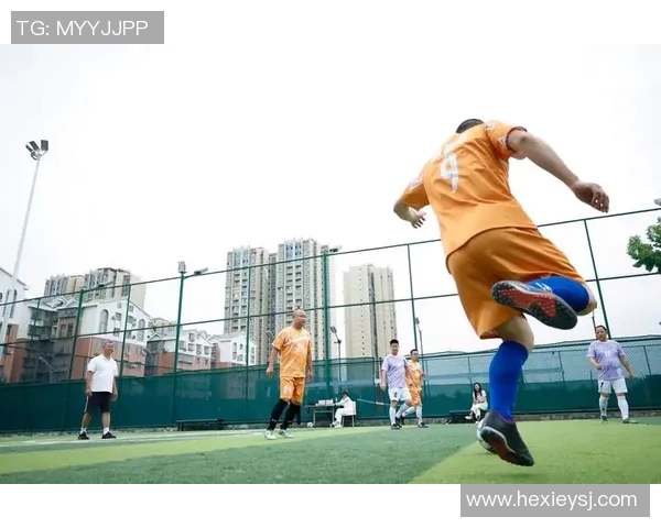 成都迎来足球盛事众多明星球员齐聚展现风采